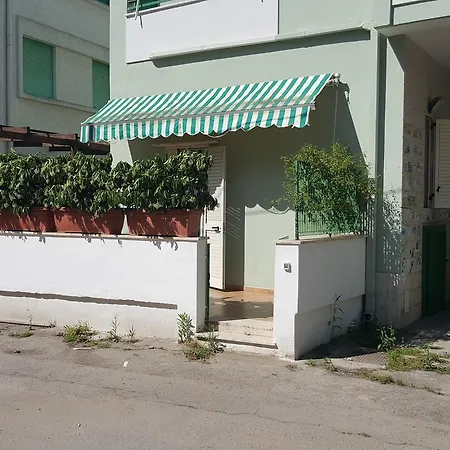 Apartment Baia Verde Via Robinie