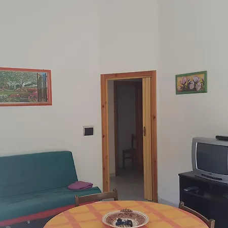 Baia Verde Via Robinie Apartment